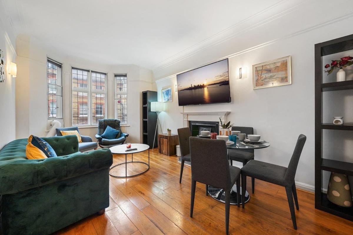 Stylish 2 Bedroom On Marylebone High St * Londra